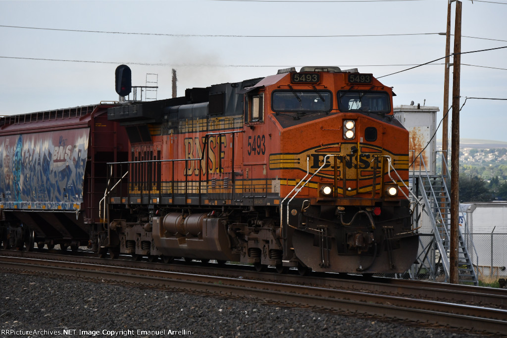 BNSF 5493